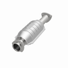Load image into Gallery viewer, MagnaFlow Direct Fit Catalytic Converter Saab 87 90