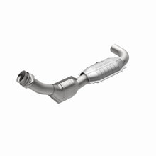 Load image into Gallery viewer, MagnaFlow Direct Fit Catalytic Converter 01-04 Ford F-150 4.2L 2wd