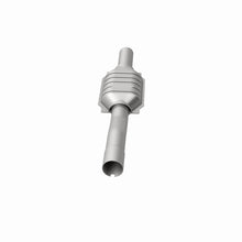 Load image into Gallery viewer, MagnaFlow Direct Fit Catalytic Converter 02-04 Jeep GC 4.0L Rear