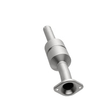 Load image into Gallery viewer, MagnaFlow Direct Fit Catalytic Converter 04-10 Toyota Highlander 3.5