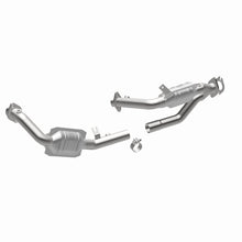 Load image into Gallery viewer, MagnaFlow Direct Fit Catalytic Converter 96-99 Taurus 3.0L