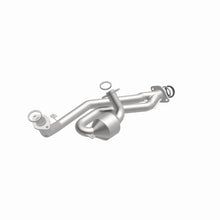 Load image into Gallery viewer, MagnaFlow Direct Fit Catalytic Converter 01-03 Toyota Sienna 3.0L fr