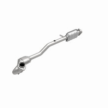 Load image into Gallery viewer, MagnaFlow Direct Fit Catalytic Converter 99-01 Ford Explorer 5.0L