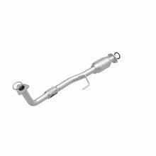 Load image into Gallery viewer, MagnaFlow Direct Fit Catalytic Converter 99-00 Toyota Camry 2.2L