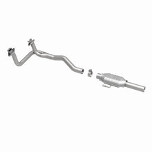 Load image into Gallery viewer, MagnaFlow Direct Fit Catalytic Converter Ford 87 91
