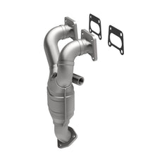 Load image into Gallery viewer, MagnaFlow Direct Fit Catalytic Converter 97-99 Sentra 1.6L manif 49S