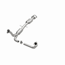 Load image into Gallery viewer, MagnaFlow Direct Fit Catalytic Converter 00-04 Chevy S10 4.3L 2WD