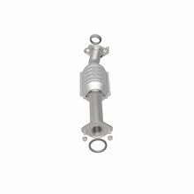 Load image into Gallery viewer, MagnaFlow Direct Fit Catalytic Converter 2002 Suzuki Aerio 2.0L