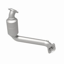 Load image into Gallery viewer, MagnaFlow Direct Fit Catalytic Converter 99-00 Mercedes CLK320 3.2L
