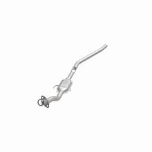 Load image into Gallery viewer, MagnaFlow DF Cat. Conv California Grade 92-93 Chrysler Town &amp; Country 3.3L/94-95 Town &amp; Country 3.8L