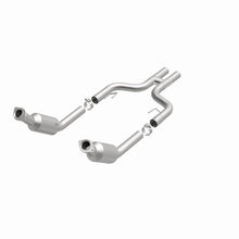 Load image into Gallery viewer, MagnaFlow Direct Fit Catalytic Converter Mustang 05-09 4.6L OEM