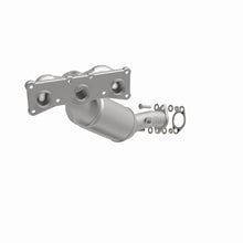 Load image into Gallery viewer, MagnaFlow Direct Fit Catalytic Converter 09-10 528i 3.0L Rear