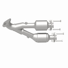 Load image into Gallery viewer, MagnaFlow Direct Fit Catalytic Converter 00-01 Cherokee 4L frt OEM
