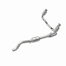 Load image into Gallery viewer, MagnaFlow Direct Fit Catalytic Converter 00-03 Durango 4WD 4.7L