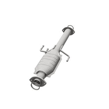 Load image into Gallery viewer, MagnaFlow Direct Fit Catalytic Converter 01-02 Tacoma CC-SB 3.4L 4w
