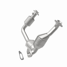 Load image into Gallery viewer, MagnaFlow Direct Fit Catalytic Converter 03-04 Ranger 3.0L
