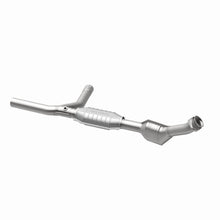 Load image into Gallery viewer, MagnaFlow Direct Fit Catalytic Converter 97-99 Ford Vans 4.6L