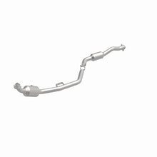 Load image into Gallery viewer, MagnaFlow Direct Fit Catalytic Converter OEM 2007 Mercedes-Benz E350 Underbody - 67.5in Length