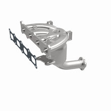 Load image into Gallery viewer, MagnaFlow DF Cat Conv 07 Dodge Caliber 2.4L Manifold AWD/07-10 Jeep Patriot 2.4L Manifold 4WD 49-St