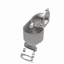 Load image into Gallery viewer, MagnaFlow Direct Fit Catalytic Converter OEM 13-15 Hyundai Veloster 1.6L Underbody