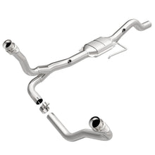 Load image into Gallery viewer, MagnaFlow Direct Fit Catalytic Converter 00-03 Durango 4WD OEM