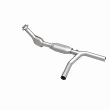 Load image into Gallery viewer, MagnaFlow Direct Fit Catalytic Converter 97-99 Ford Vans 4.6L