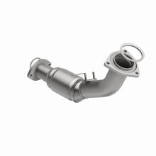 Load image into Gallery viewer, MagnaFlow Direct Fit Catalytic Converter 99-02 Toyota 4 Runner 3.4L Front
