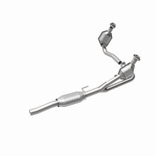 Load image into Gallery viewer, MagnaFlow Direct Fit Catalytic Converter 00 Dodge Dakota 3.9L 2wd