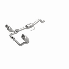 Load image into Gallery viewer, MagnaFlow Direct Fit Catalytic Converter 00-03 Durango 4WD 4.7L