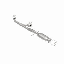 Load image into Gallery viewer, MagnaFlow Direct Fit Catalytic Converter 02-05 Hyundai XG350 3.5L