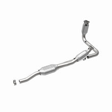 Load image into Gallery viewer, MagnaFlow Direct Fit Catalytic Converter 02 Dodge Ram 5.9L OEM