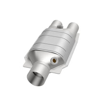 Load image into Gallery viewer, MagnaFlow Universal Catalytic Converter 2.5/2 single/dual O2 OEM