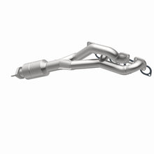 Load image into Gallery viewer, MagnaFlow Direct Fit Catalytic Converter BMW 5 99-00 P/S OEM