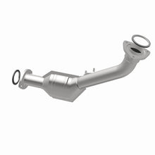 Load image into Gallery viewer, MagnaFlow Direct Fit Catalytic Converter 01 Toyota Tacoma 2.4L Fron