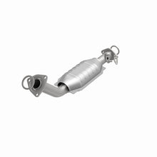 Load image into Gallery viewer, MagnaFlow Direct Fit Catalytic Converter 00-8/04 Toyota Tundra 4.7L P/S Front