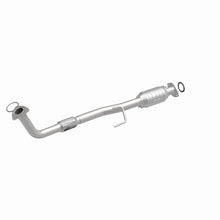Load image into Gallery viewer, MagnaFlow Direct Fit Catalytic Converter 99-00 Toyota Camry 2.2L