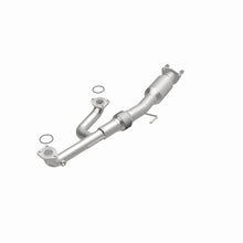 Load image into Gallery viewer, MagnaFlow Direct Fit Catalytic Converter 16-17 Honda Odyssey 3.5L V6 Underbody