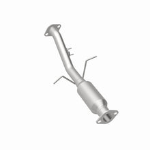 Load image into Gallery viewer, MagnaFlow Direct Fit Catalytic Converter California Grade 95-98 Toyota T100 2.7L