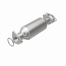 Load image into Gallery viewer, MagnaFlow Direct Fit Catalytic Converter 97-01 Honda Prelude 2.2L (49 State)