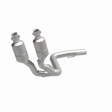 Load image into Gallery viewer, MagnaFlow Direct Fit Catalytic Converter 02-04 Grand Cherokee I6 Front OEM