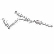 Load image into Gallery viewer, MagnaFlow Direct Fit Catalytic Converter 02-03 Dodge Durango 5.9L