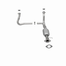 Load image into Gallery viewer, MagnaFlow Direct Fit Catalytic Converter 2000 S10 4.3L 4WD