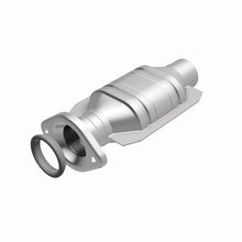 Load image into Gallery viewer, MagnaFlow Direct Fit Catalytic Converter 01-03 Highlander underbody