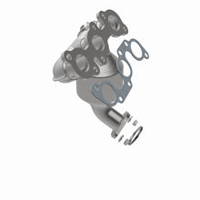Load image into Gallery viewer, MagnaFlow DF Catalytic Conv 04-06 Lexus ES330 / 04-06 Toyota Camry/04-08 Solara 3.3L P/S Manifold