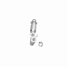 Load image into Gallery viewer, MagnaFlow Direct Fit Catalytic Converter California Grade 96-98 Toyota 4Runner 2.7L