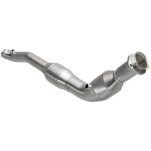 Load image into Gallery viewer, MagnaFlow Direct Fit Catalytic Converter 2014-2016 Land Rover LR4 V6 3 OEM Underbody