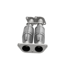 Load image into Gallery viewer, MagnaFlow Direct Fit Catalytic Converter Explorer-Mountaineer 96-98