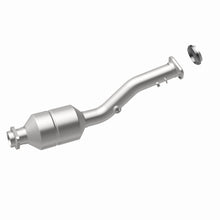 Load image into Gallery viewer, MagnaFlow Direct Fit Catalytic Converter 2009-2014 Sentra 2.0 L Underbody