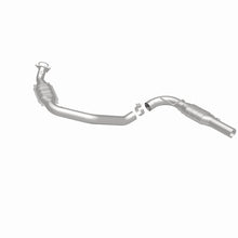 Load image into Gallery viewer, MagnaFlow Direct Fit Catalytic Converter 03-05 Express 2500 4.8L Driver Side