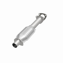 Load image into Gallery viewer, MagnaFlow Direct Fit Catalytic Converter 95-98 GM S10 Pickup 4.3L